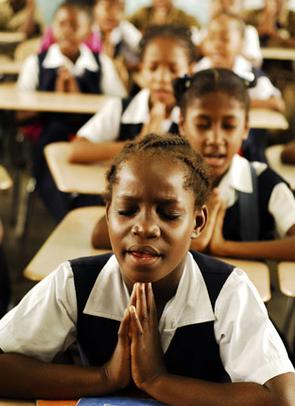 children-praying